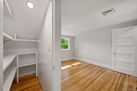 4 Highview Avenue Old Greenwich CT 06870
