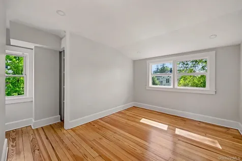 4 Highview Avenue Old Greenwich CT 06870