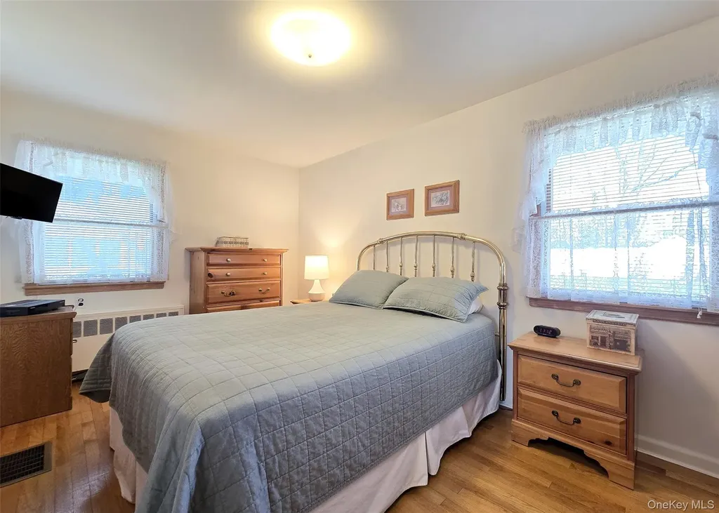 23 Herbert Circle Patchogue NY 11772