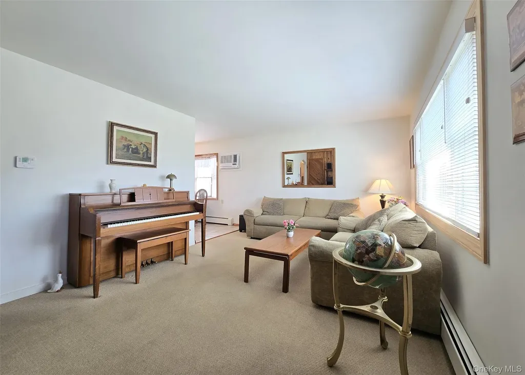 23 Herbert Circle Patchogue NY 11772