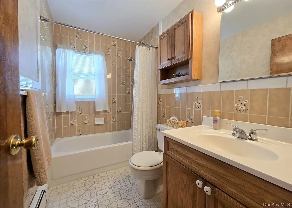 23 Herbert Circle Patchogue NY 11772