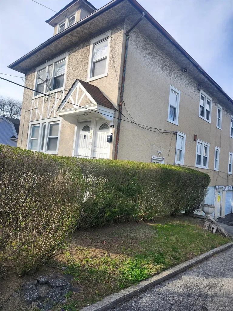 129 Hillside Avenue Mount Vernon NY 10553