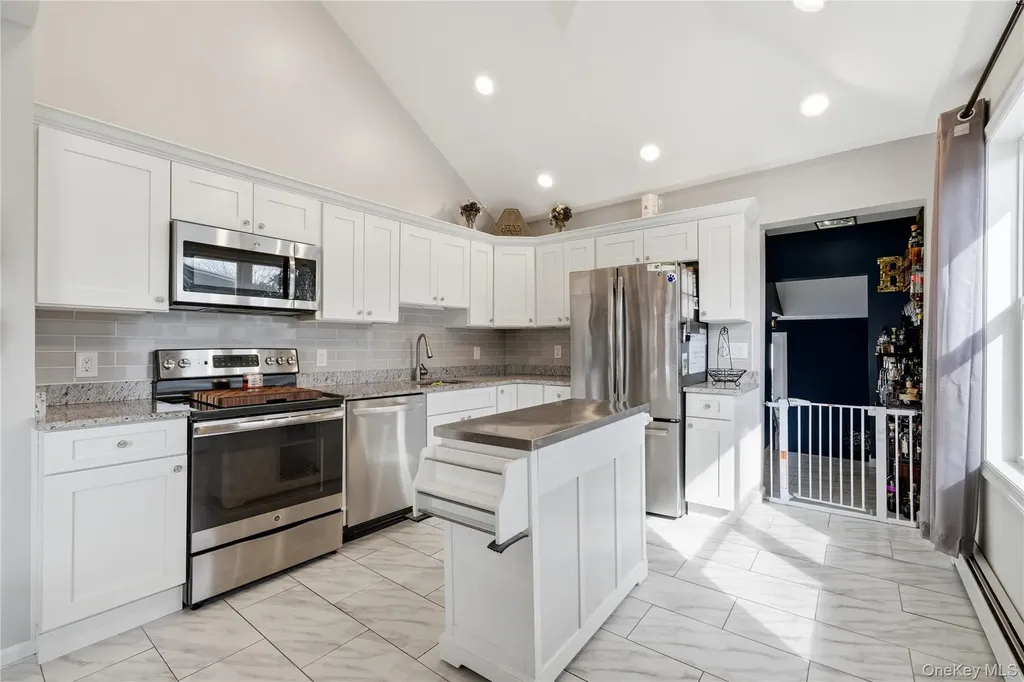 205 Oak Street Patchogue NY 11772