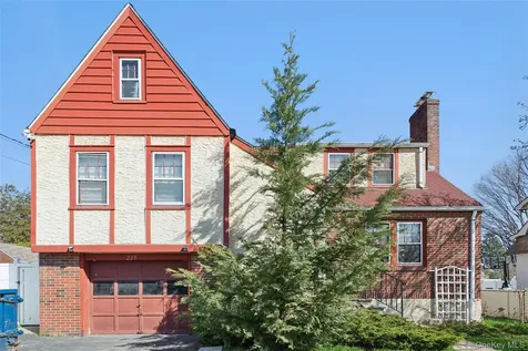 229 N Regent Street Port Chester NY 10573