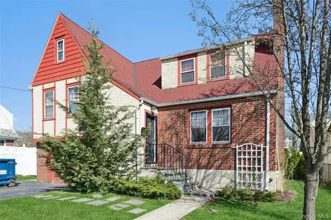 229 N Regent Street Port Chester NY 10573
