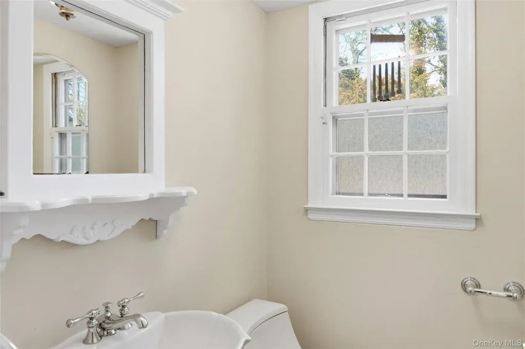 1 Carriage Court Stony Brook NY 11790