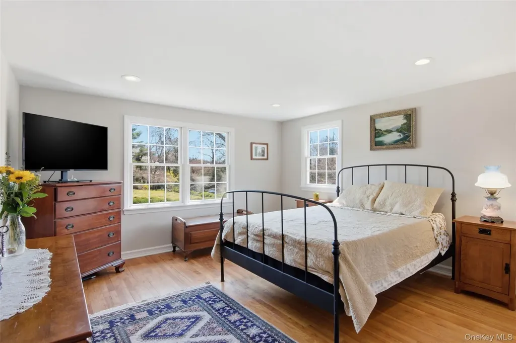 1 Carriage Court Stony Brook NY 11790