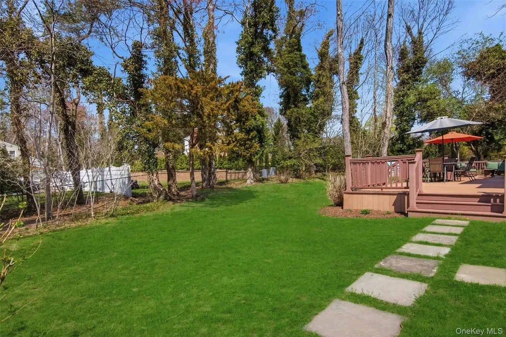 1 Carriage Court Stony Brook NY 11790