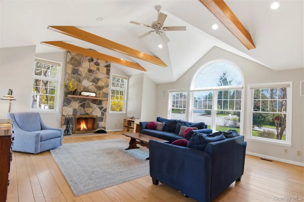 1 Carriage Court Stony Brook NY 11790