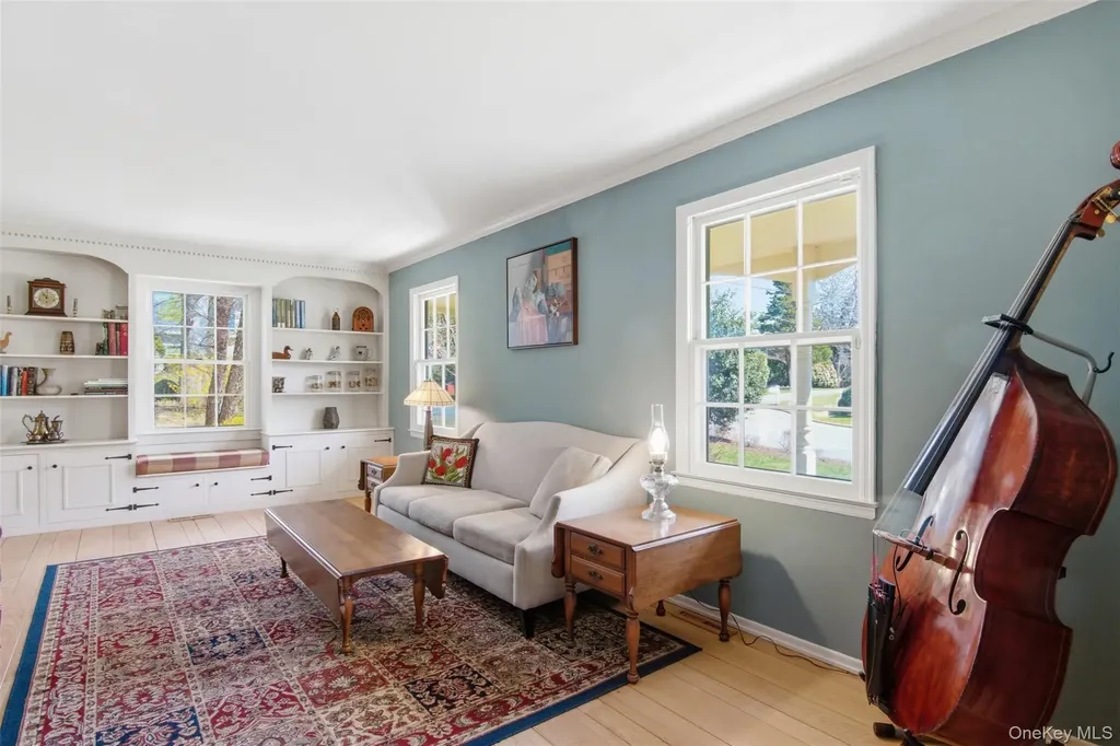 1 Carriage Court Stony Brook NY 11790