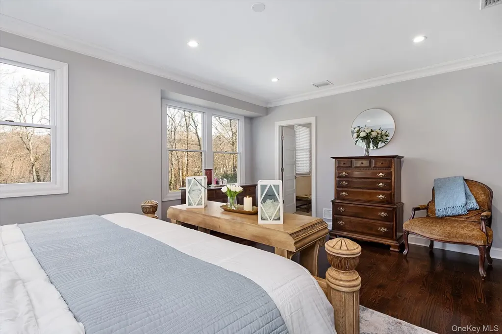 7 Riga Lane Melville NY 11747