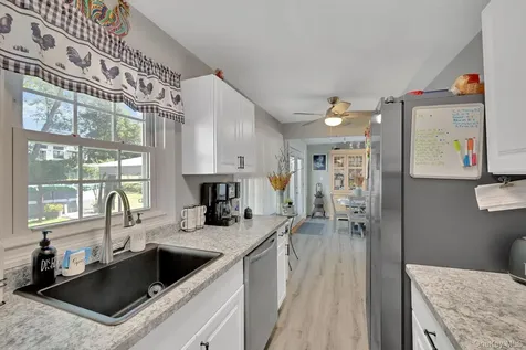 14 W Dogwood Drive Poughkeepsie NY 12601
