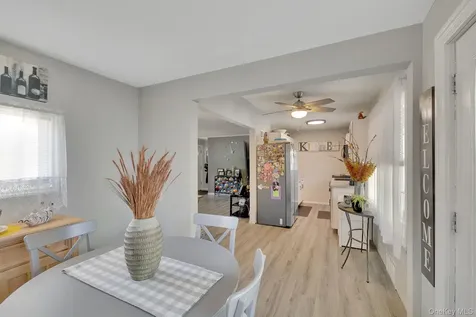 14 W Dogwood Drive Poughkeepsie NY 12601