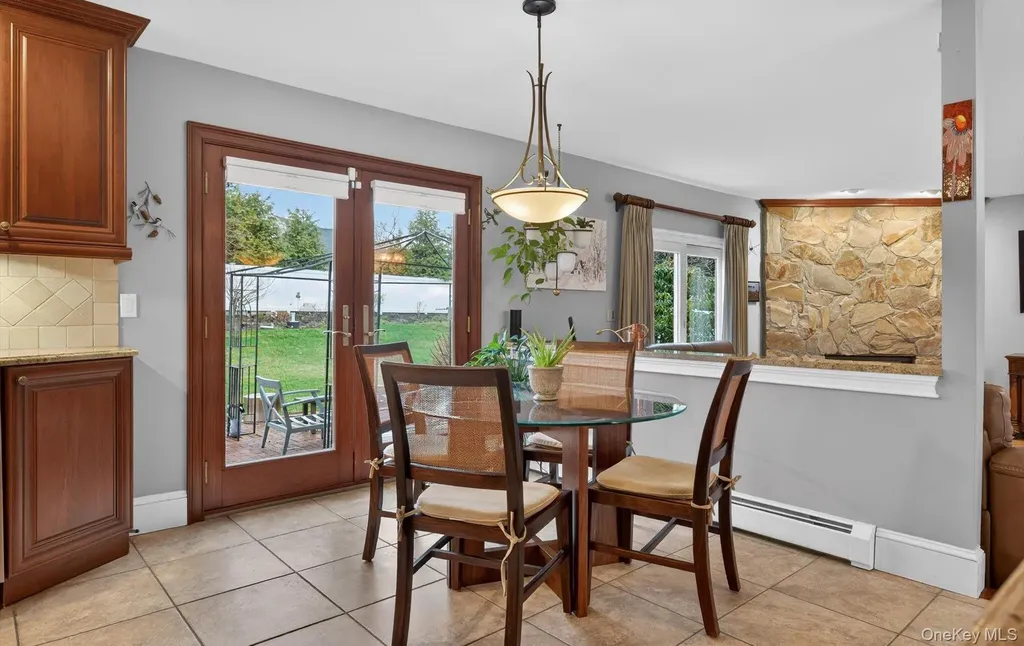 28 Timber Ridge Drive Commack NY 11725
