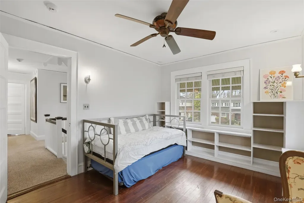 12 Little John Place White Plains NY 10605
