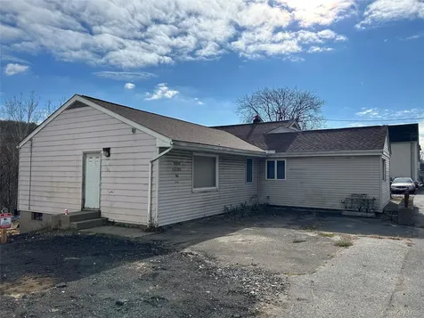 264 Orange Turnpike Sloatsburg NY 10974