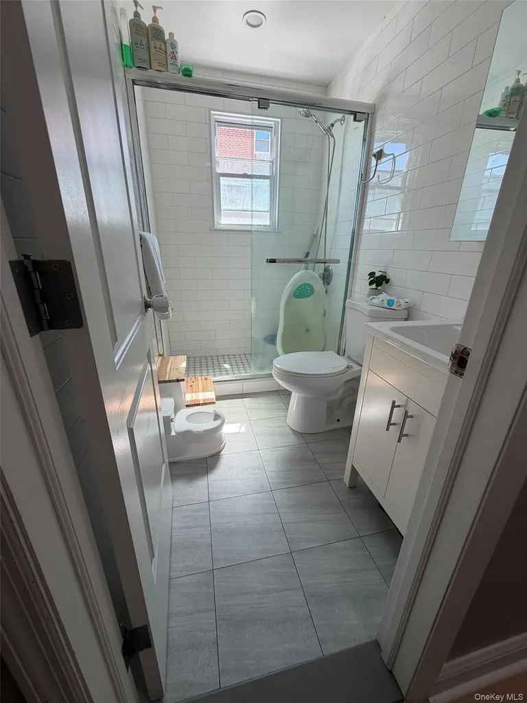 2222 Lee Street Whitestone NY 11357