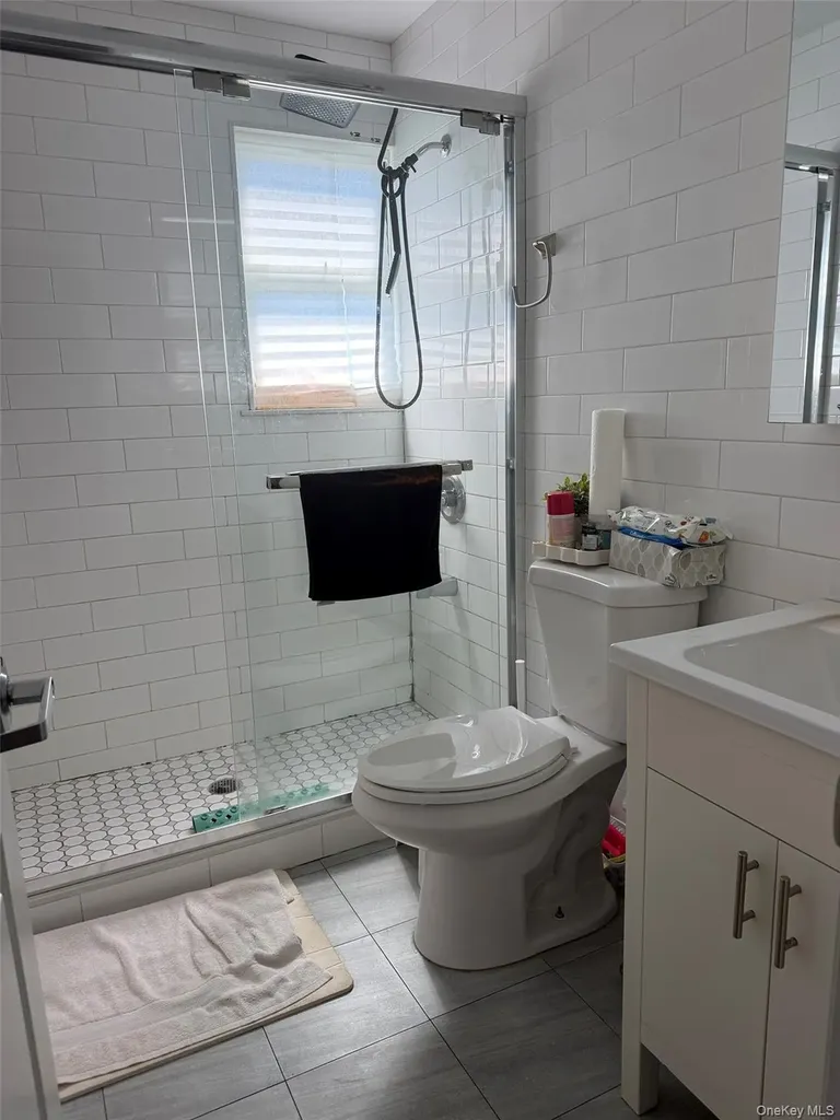2222 Lee Street Whitestone NY 11357