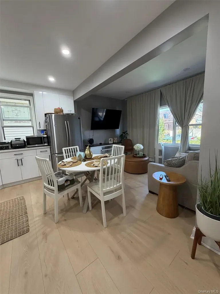 2222 Lee Street Whitestone NY 11357