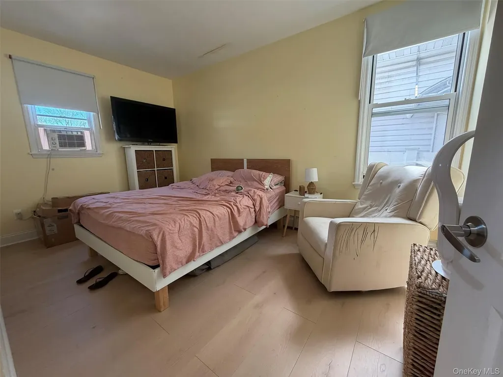 2222 Lee Street Whitestone NY 11357