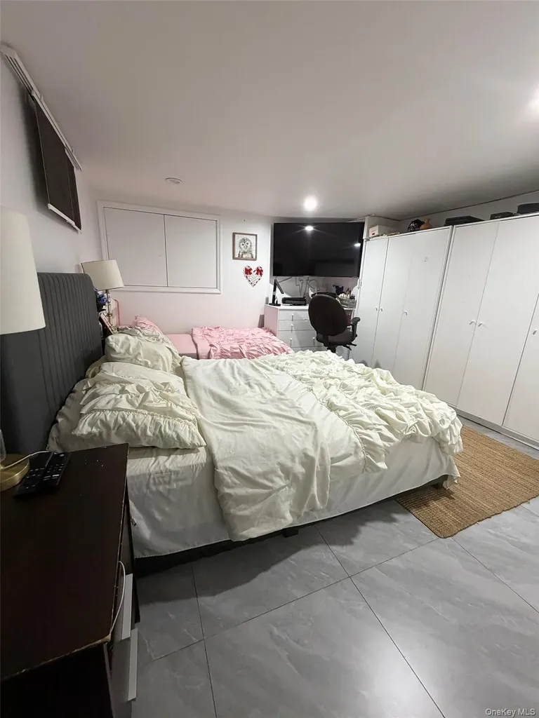 2222 Lee Street Whitestone NY 11357