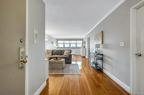 370 Westchester Avenue Port Chester NY 10573