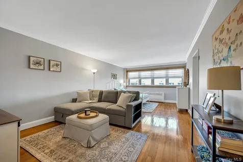 370 Westchester Avenue Port Chester NY 10573