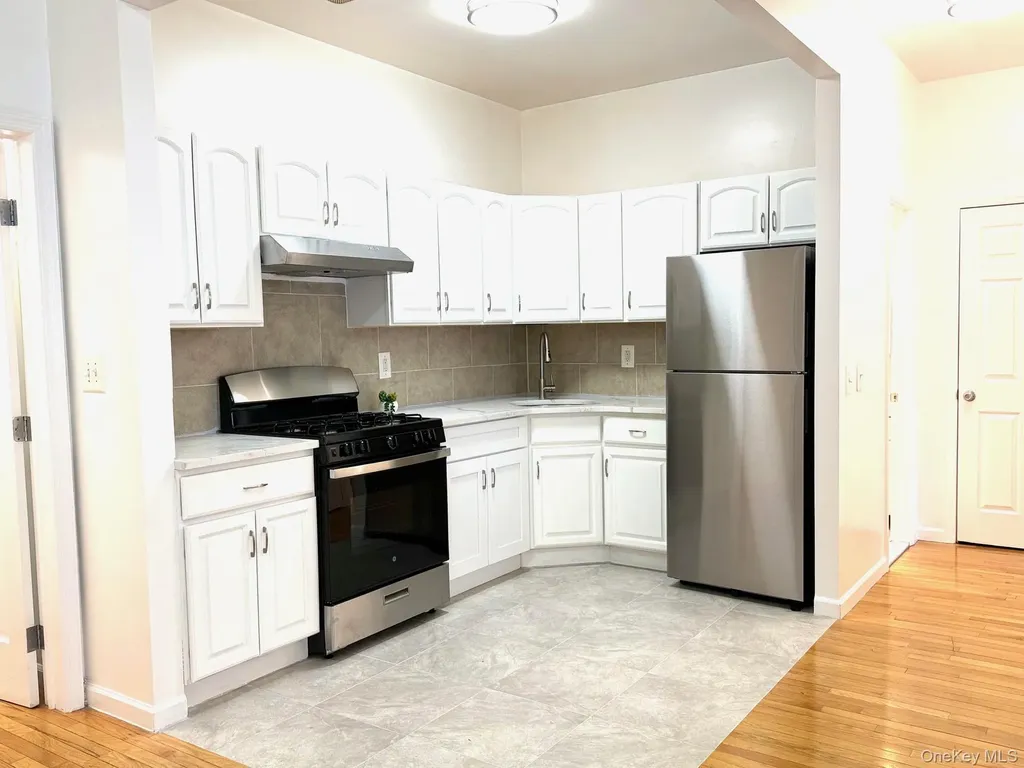 235 Starr Street Brooklyn NY 11237