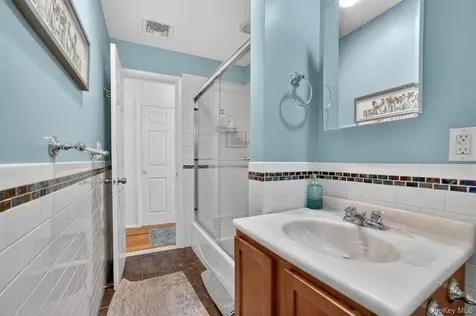 20 John Cava Lane Cortlandt Manor NY 10567