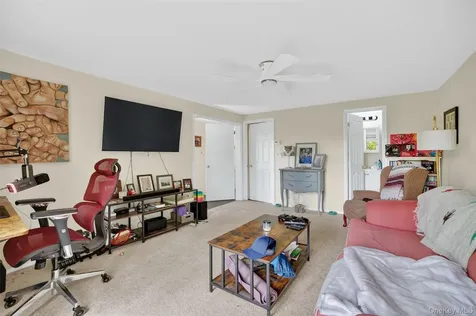 20 John Cava Lane Cortlandt Manor NY 10567