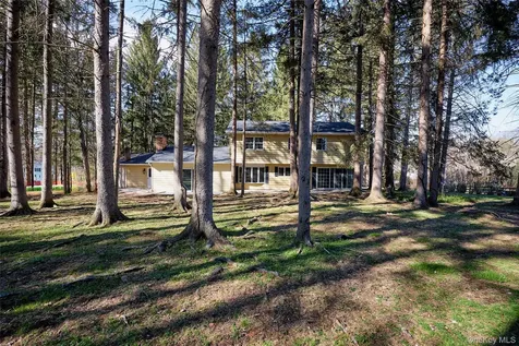 5 Genung Court Hopewell Junction NY 12533