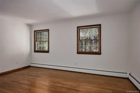 5 Genung Court Hopewell Junction NY 12533