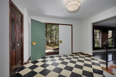 5 Genung Court Hopewell Junction NY 12533