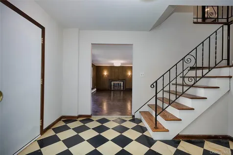 5 Genung Court Hopewell Junction NY 12533