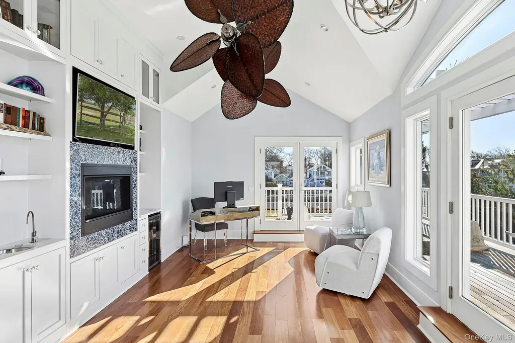8 Canal Way Hampton Bays NY 11946