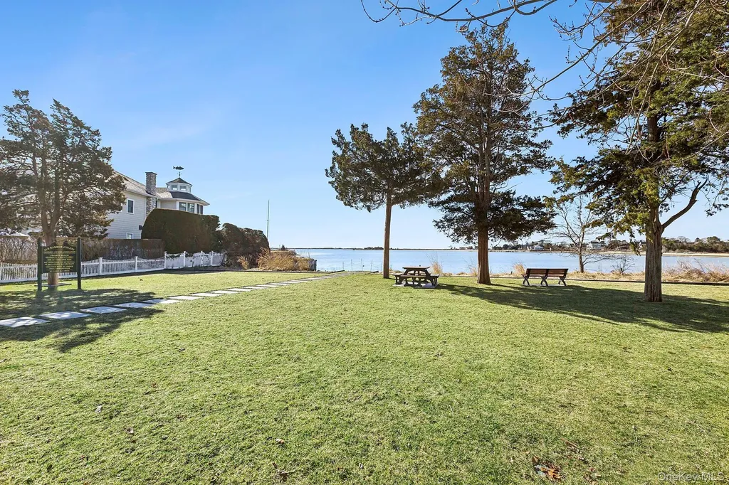 8 Canal Way Hampton Bays NY 11946