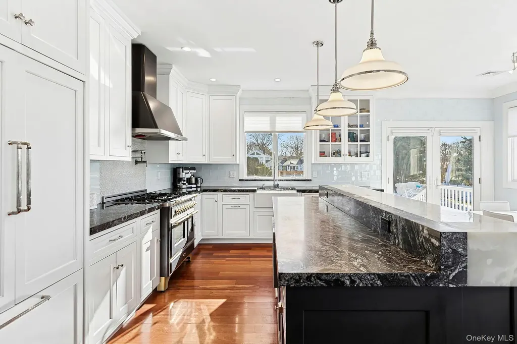 8 Canal Way Hampton Bays NY 11946