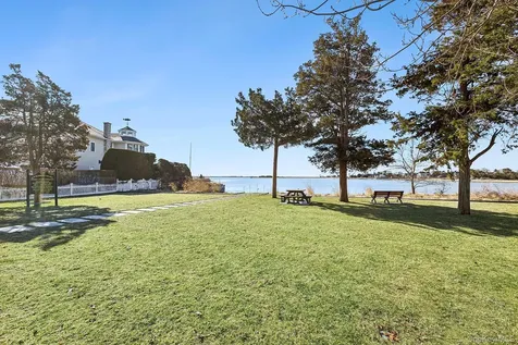 8 Canal Way Hampton Bays NY 11946