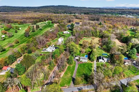 88 Borden Road Walden NY 12586