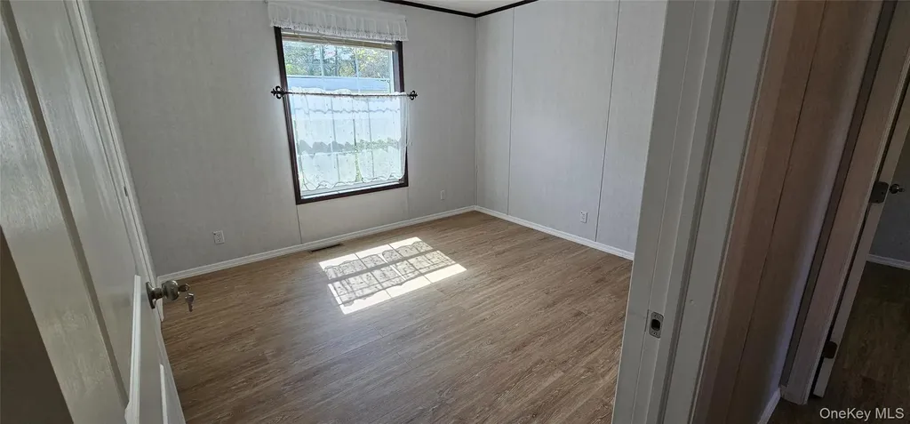 525-B26 Riverleigh Avenue Riverhead NY 11901