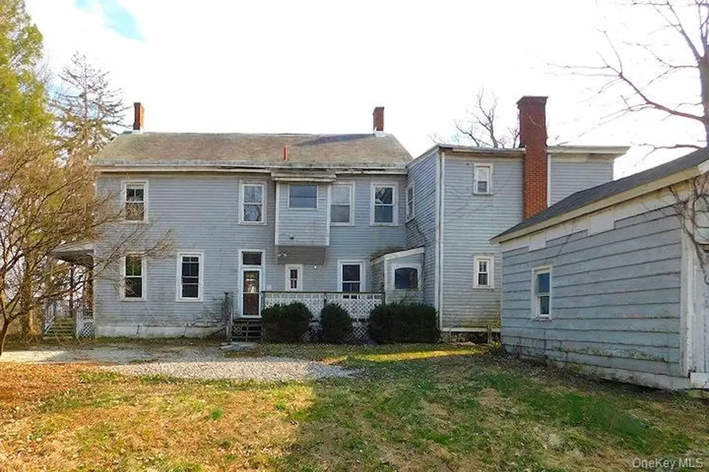 853 Salt Point Turnpike Poughkeepsie NY 12601