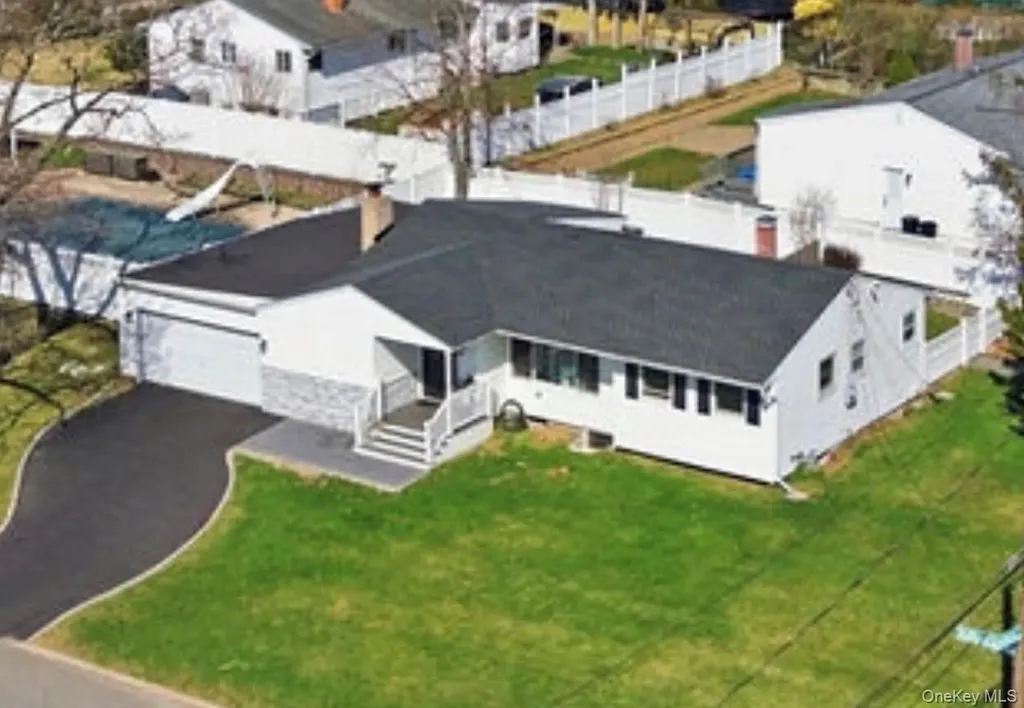 205 Smithtown Polk Boulevard Centereach NY 11720