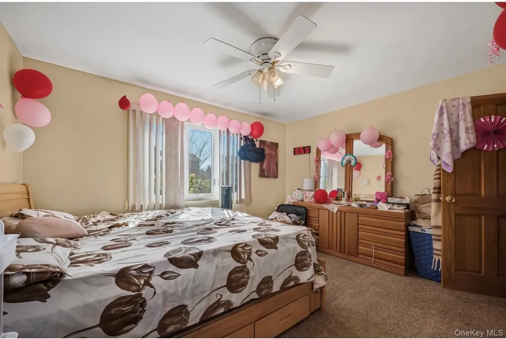 758 Wyngate Drive E Valley Stream NY 11580