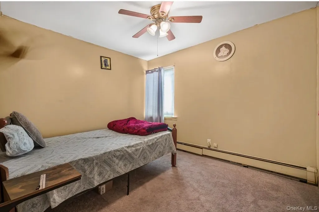 758 Wyngate Drive E Valley Stream NY 11580