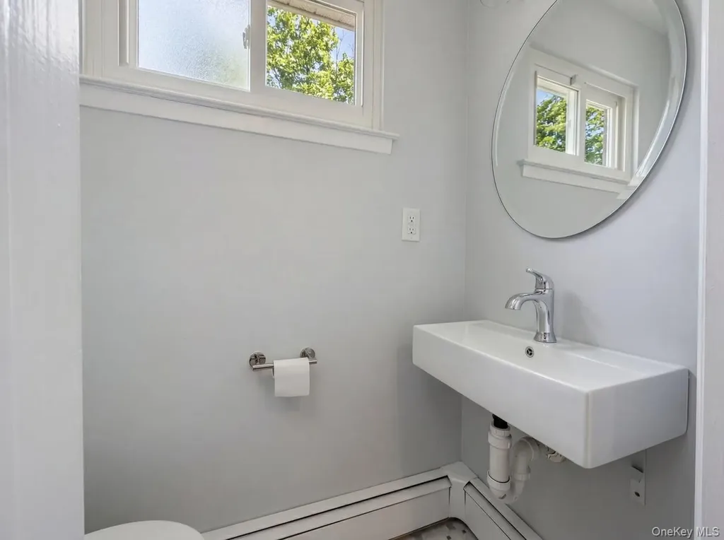 18 Lloyd Lane Nesconset NY 11767