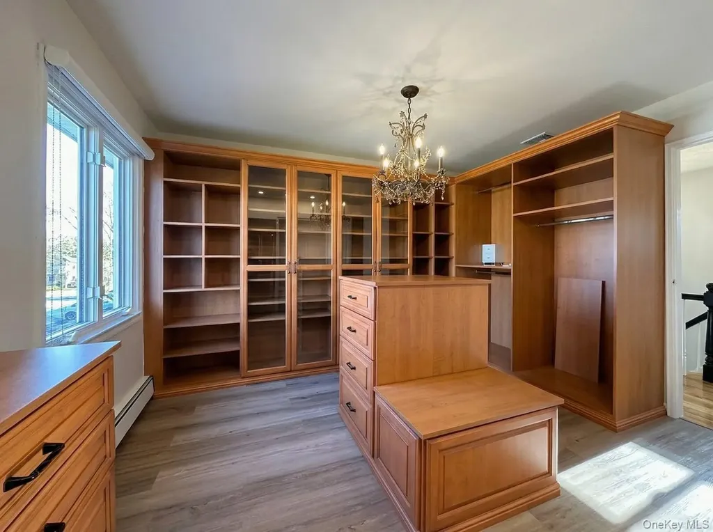 18 Lloyd Lane Nesconset NY 11767