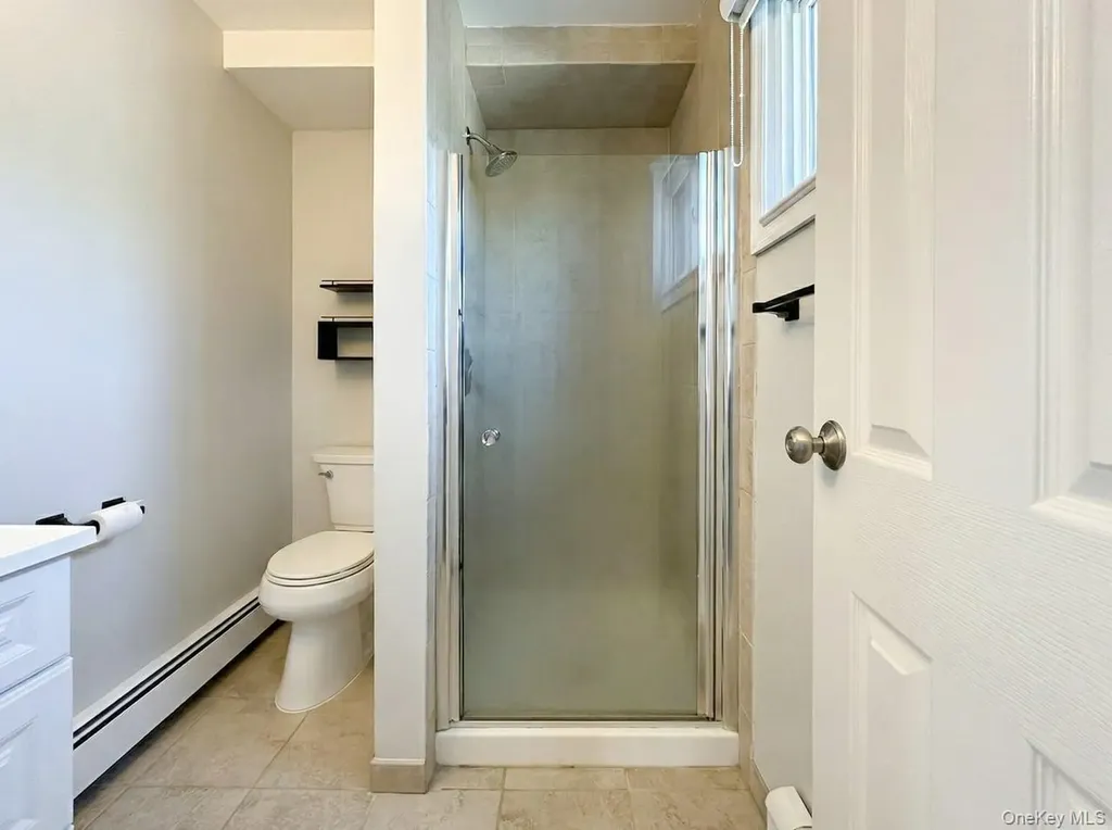 18 Lloyd Lane Nesconset NY 11767