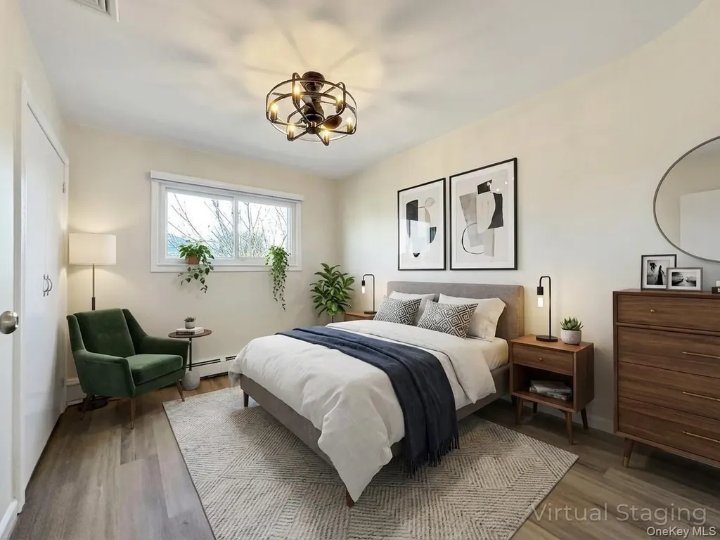 18 Lloyd Lane Nesconset NY 11767
