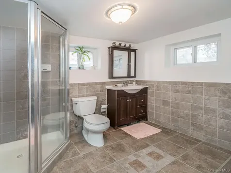32 9th Avenue Sea Cliff NY 11579