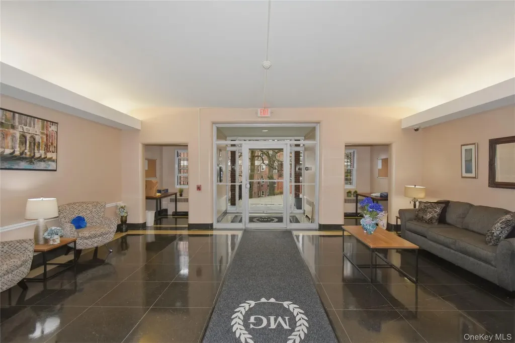280 Collins Avenue Mount Vernon NY 10552